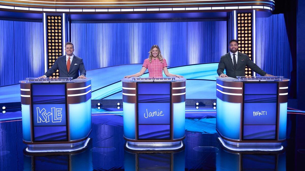 Quarterfinal 5: Kyle Brandt, Jamie Erdahl and Manti Te’o