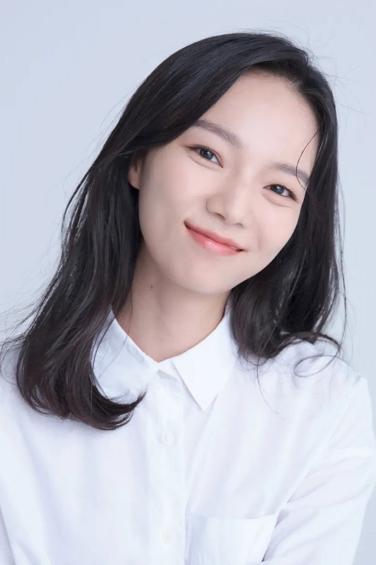 박진아