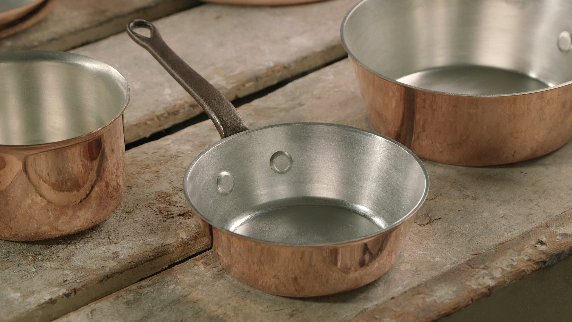 Steamer Baskets, Three-Wheel Scooters, Prefabricated Conservatories, Copper Cookware
