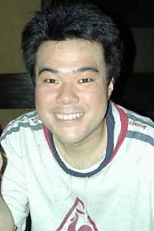 石塚堅