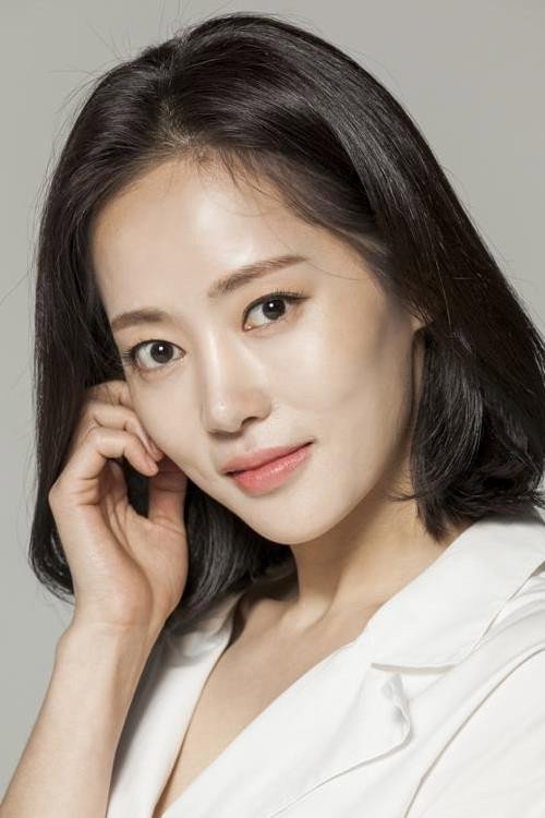 윤아정
