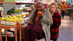 Кимми наступает на трещину!