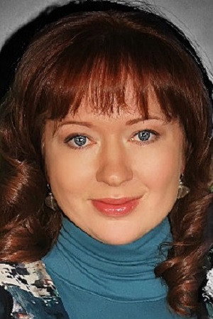 Юлия Свежакова