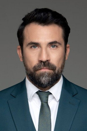 Кимон Курис