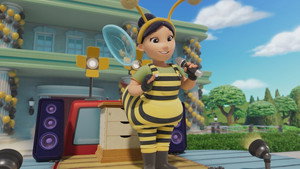 Pups Save the Yumi Bee